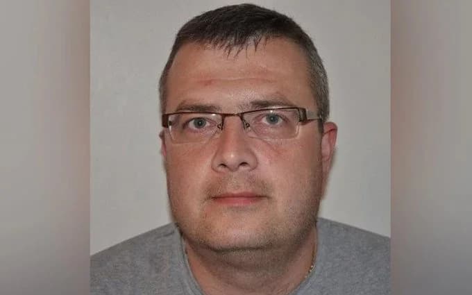 IT worker off sick for 15 years sues employer for not giving pay rise |  News UK | Metro News
