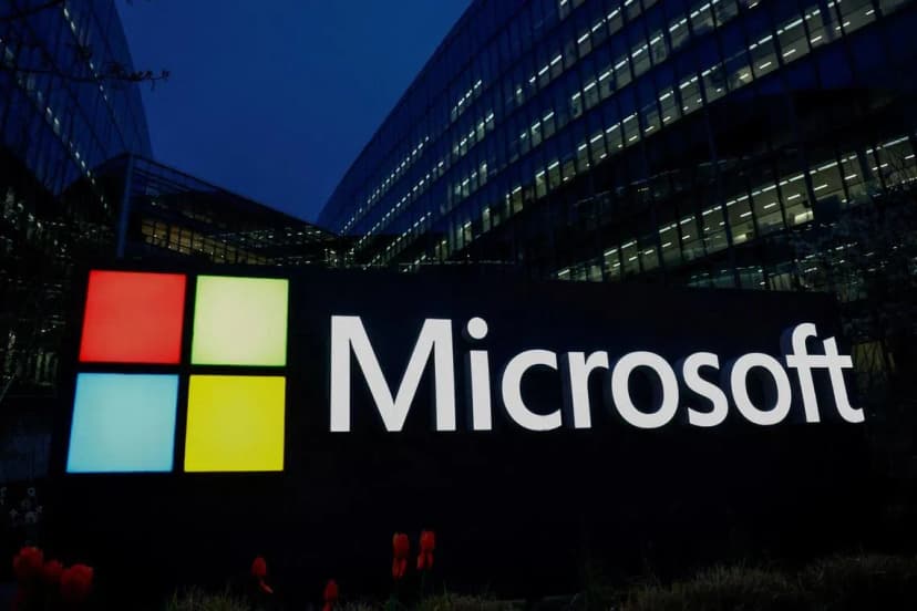 Data laser-written into glass can be stored for more than 10,000 years, Microsoft says | The Straits Times