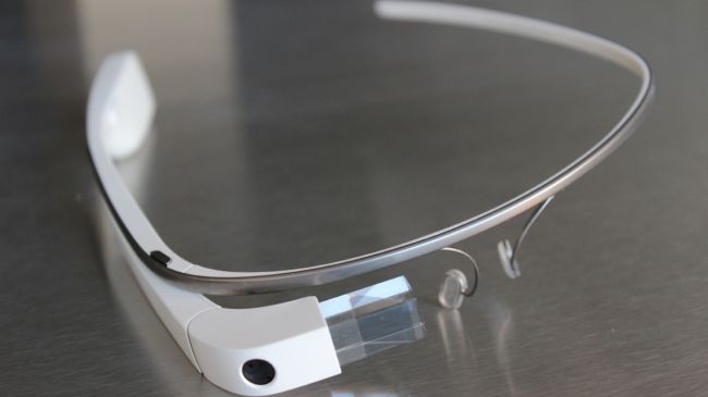 Apple မွ Augmented Reality glasses ထုတ္ေတာ့မည္