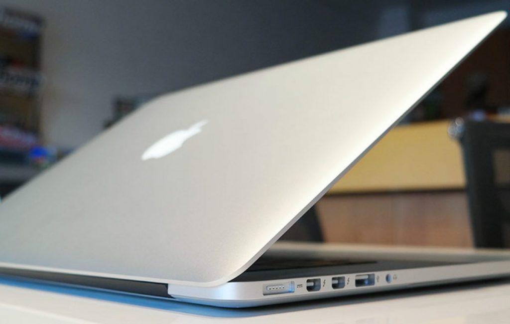 what processor is in the 2015 macbook pro 13 inch