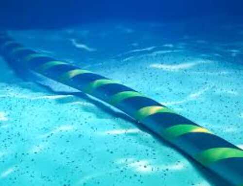 အင်တာနက်ကြိုးတွေကို ပင်လယ်ရေအောက်မှာ ဘာလို့ သွယ်တန်းထားကြတာလဲ?