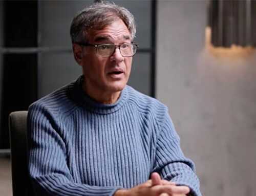 ဖုန်းနှင့် အခြားစက်ပစ္စည်းများရဲ့ လုံခြုံရေးဆိုင်ရာ ကြောက်မက်ဖွယ် အမှန်တရားများကို CIA သူလျှိုဟောင်း ဖွင့်ဟ