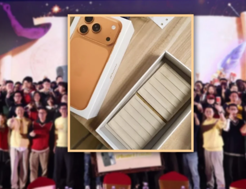 ကုမ္ပဏီပါတီပွဲမှာ အိုင်ဖုန်းပေါက်တယ်ဆိုပြီး ဘူးထဲမှာ ကြွေပြားတွေပဲ ရလိုက်တဲ့ အမျိုးသား