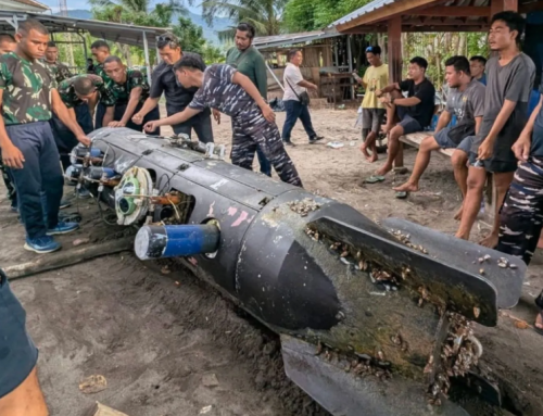 အင်ဒိုနီးရှားတံငါသည် ပိုက်ကွန်ထဲ တရုတ်ရေအောက်ဒရုန်းတစ်စီး ထူးဆန်းစွာ ငြိပါလာ