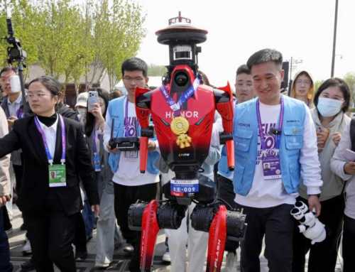 ပေကျင်း မာရသွန် ပြိုင်ပွဲမှာ လူသားတွေရဲ့ ကမ္ဘာ့စံချိန်ကို စက်ရုပ်က ကျော်ဖြတ်နိုင်ခဲ့